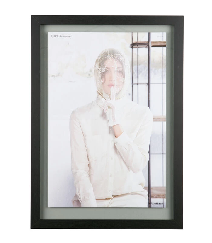 BePureHome Shift Fotolijst XL - Hout - Zwart - 70x50x1,8 1 BePureHome Shift Fotolijst XL - Hout - Zwart - 70x50x1,8