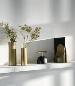 NOELLA Vaas Medium Mat Goud -Decoratie Verkoop edfa4a9e101a4f3791778ea6ca357c71